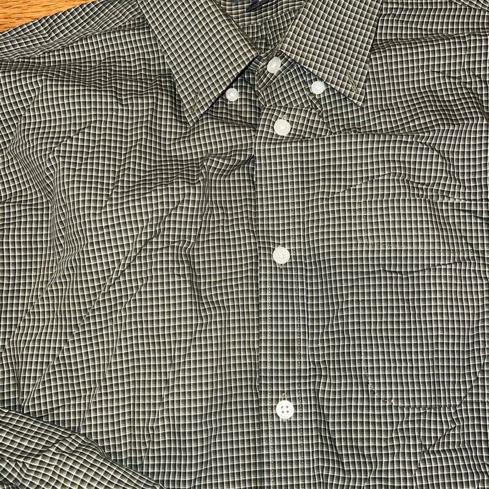 Eddie Bauer Relaxed Fit Wrinkle Free Green Plaid Button Down Shirt Men's Large